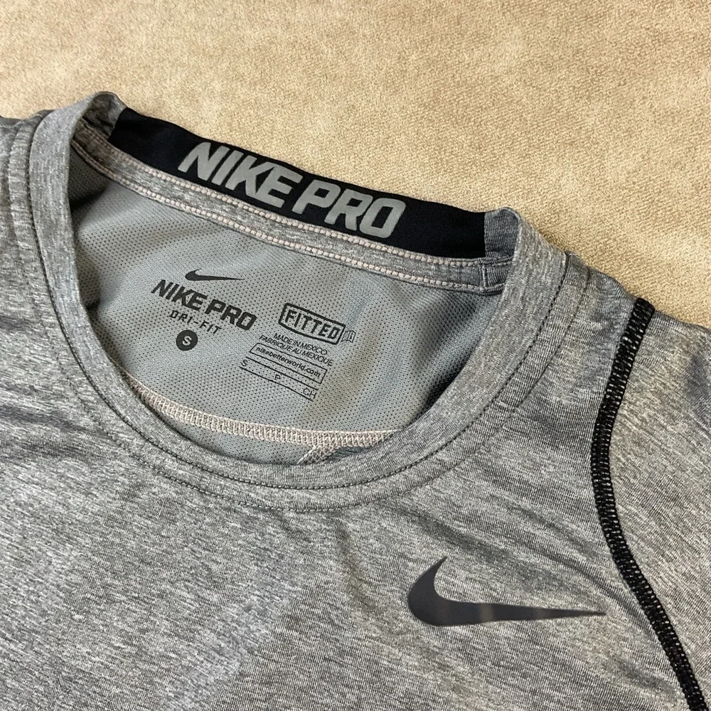 Nike Pro Shirt Muscle Training Dri-Fit Fitted Running Gym Workout 703104 Sz S‎